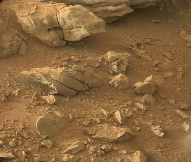 Sol 172: Mast Camera (Mastcam)