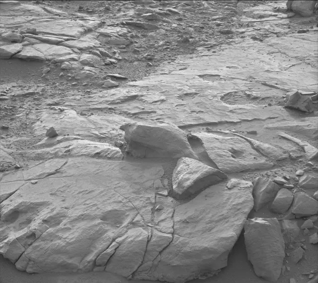 Sol 173: Mast Camera (Mastcam)
