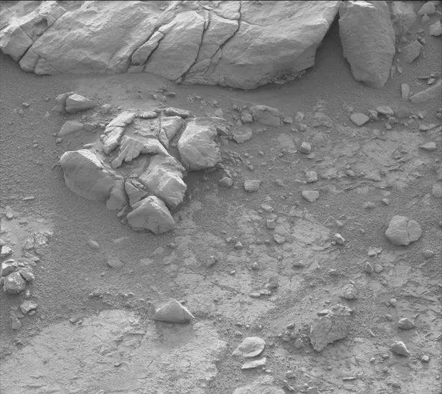 Sol 173: Mast Camera (Mastcam)