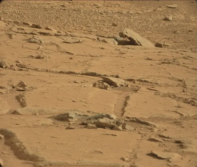 Sol 173: Mast Camera (Mastcam)
