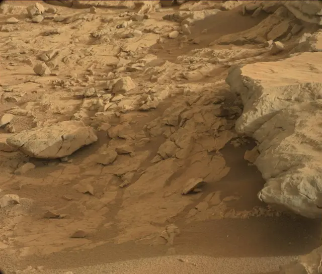 Sol 173: Mast Camera (Mastcam)