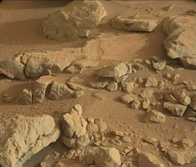 Sol 173: Mast Camera (Mastcam)