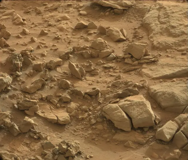 Sol 173: Mast Camera (Mastcam)