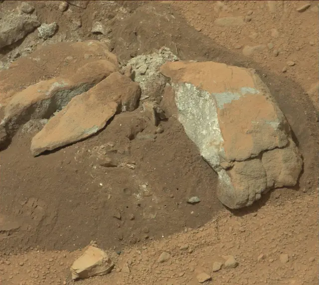 Sol 174: Mast Camera (Mastcam)