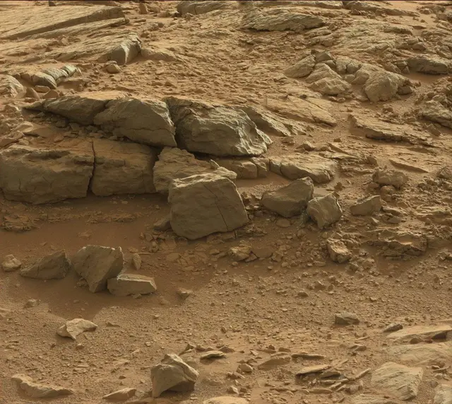 Sol 176: Mast Camera (Mastcam)