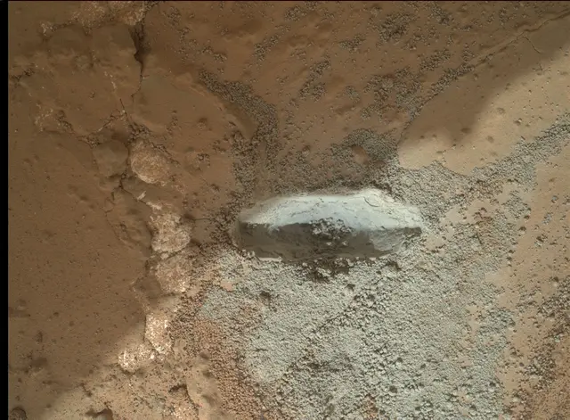 Sol 176: Mars Hand Lens Imager (MAHLI)