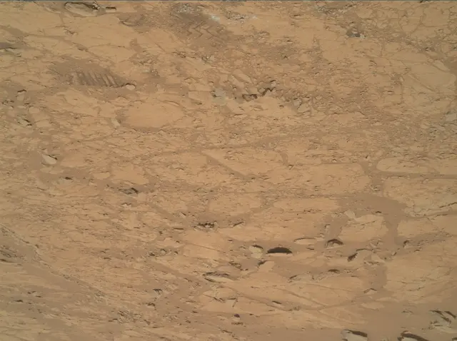 Sol 177: Mars Hand Lens Imager (MAHLI)