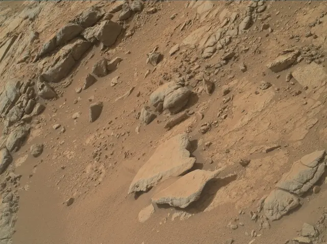 Sol 177: Mars Hand Lens Imager (MAHLI)