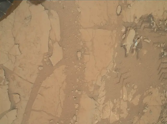 Sol 177: Mars Hand Lens Imager (MAHLI)