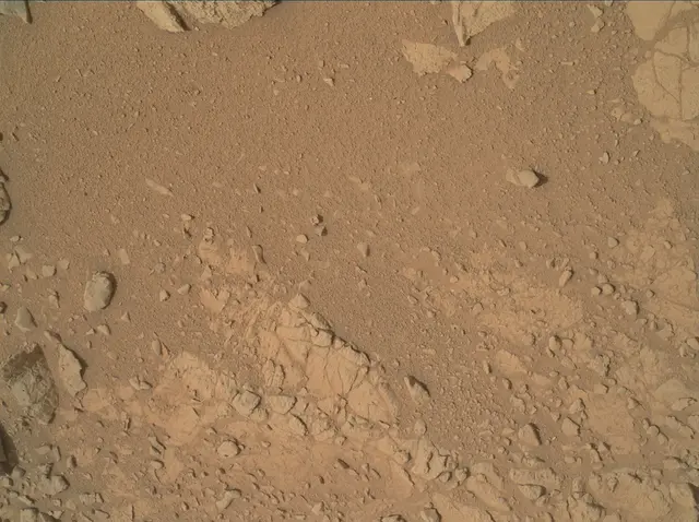 Sol 177: Mars Hand Lens Imager (MAHLI)