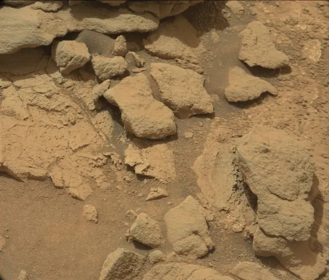 Sol 179: Mast Camera (Mastcam)