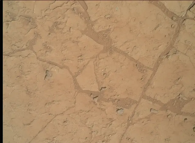 Sol 179: Mars Hand Lens Imager (MAHLI)