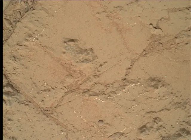 Sol 181: Mars Hand Lens Imager (MAHLI)