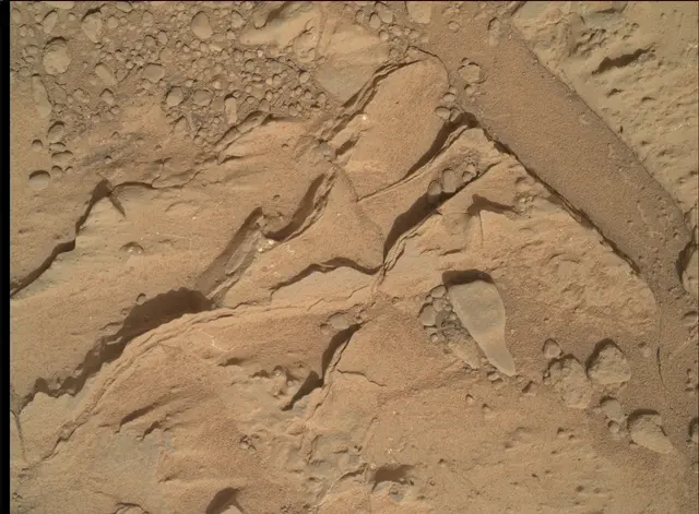 Sol 181: Mars Hand Lens Imager (MAHLI)