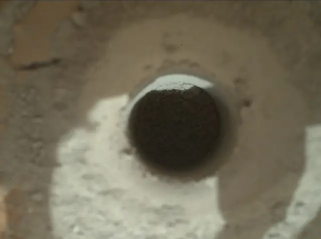 Sol 182: Mars Hand Lens Imager (MAHLI)