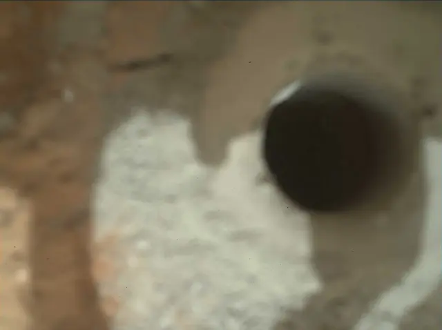 Sol 182: Mars Hand Lens Imager (MAHLI)