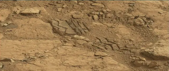 Sol 184: Mast Camera (Mastcam)