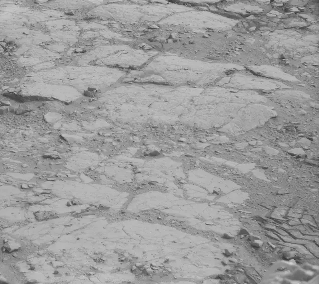 Sol 184: Mast Camera (Mastcam)