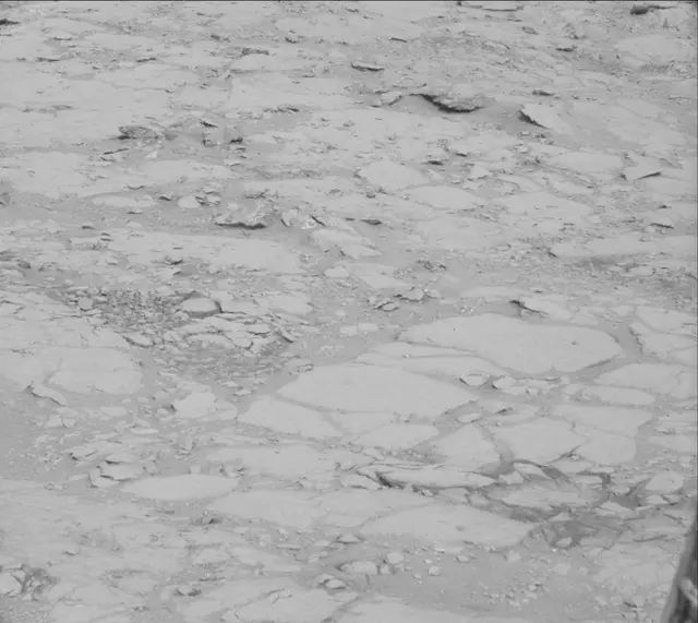 Sol 184: Mast Camera (Mastcam)