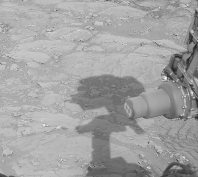 Sol 184: Mast Camera (Mastcam)
