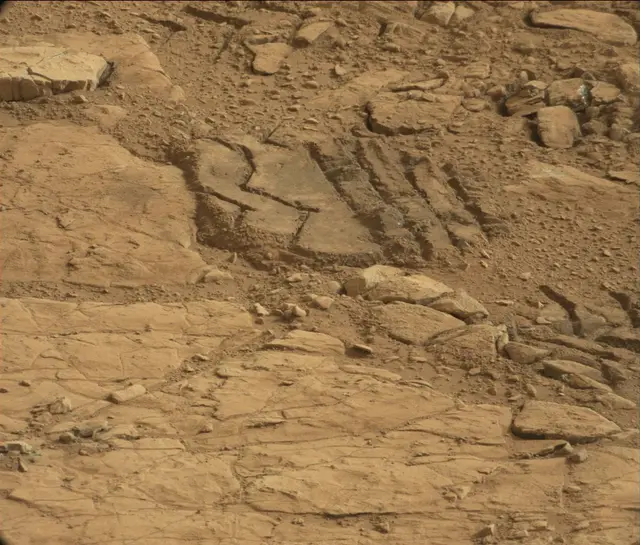 Sol 184: Mast Camera (Mastcam)