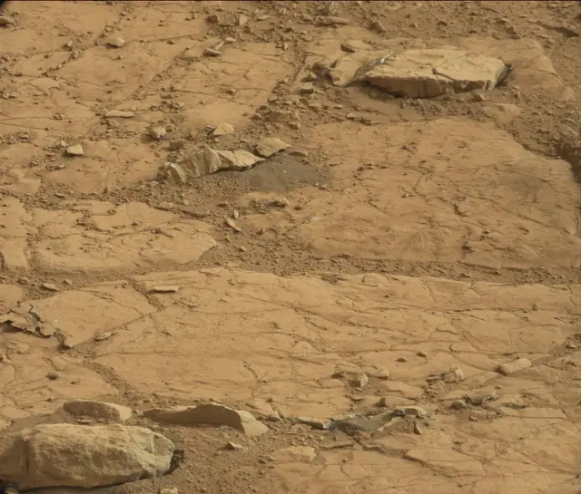 Sol 184: Mast Camera (Mastcam)