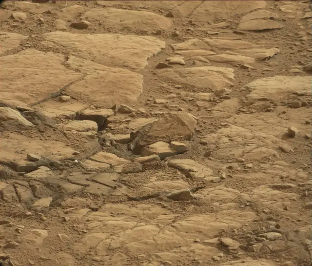 Sol 184: Mast Camera (Mastcam)
