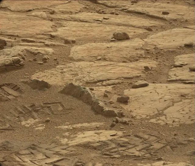 Sol 184: Mast Camera (Mastcam)