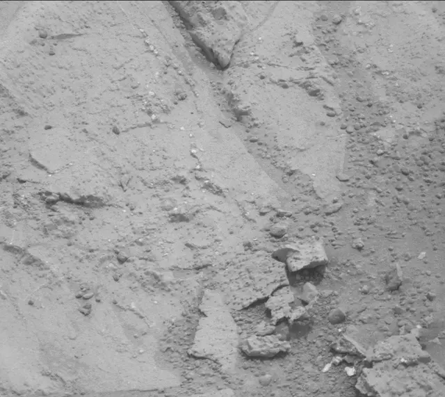 Sol 185: Mast Camera (Mastcam)
