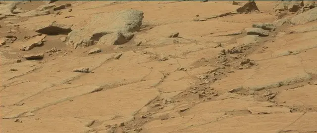Sol 186: Mast Camera (Mastcam)