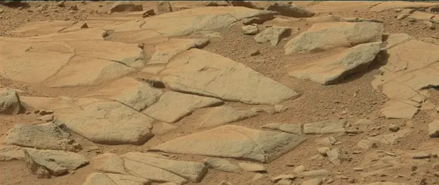 Sol 186: Mast Camera (Mastcam)