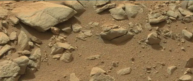 Sol 186: Mast Camera (Mastcam)