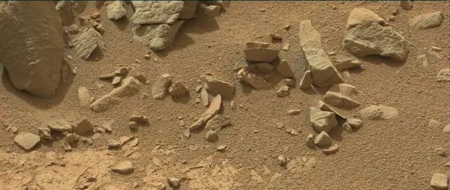 Sol 186: Mast Camera (Mastcam)