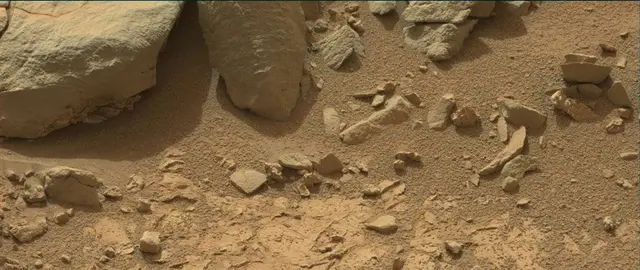 Sol 186: Mast Camera (Mastcam)