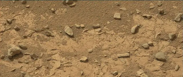 Sol 186: Mast Camera (Mastcam)