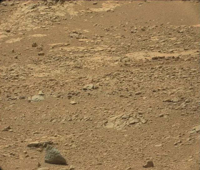 Sol 186: Mast Camera (Mastcam)