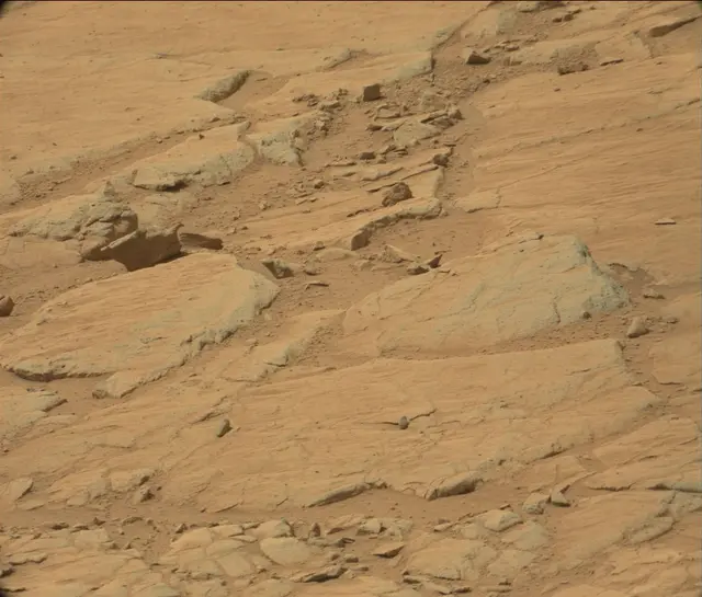 Sol 186: Mast Camera (Mastcam)