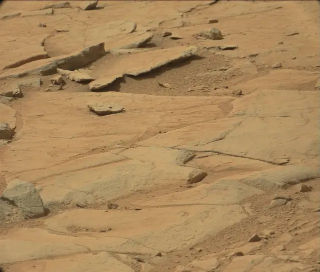 Sol 186: Mast Camera (Mastcam)