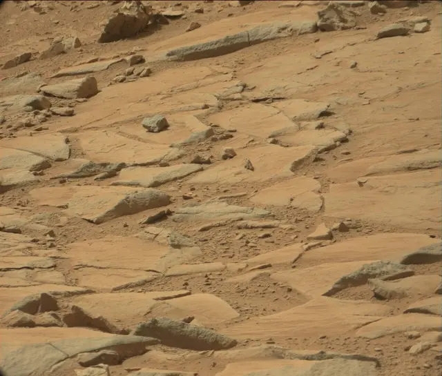 Sol 186: Mast Camera (Mastcam)