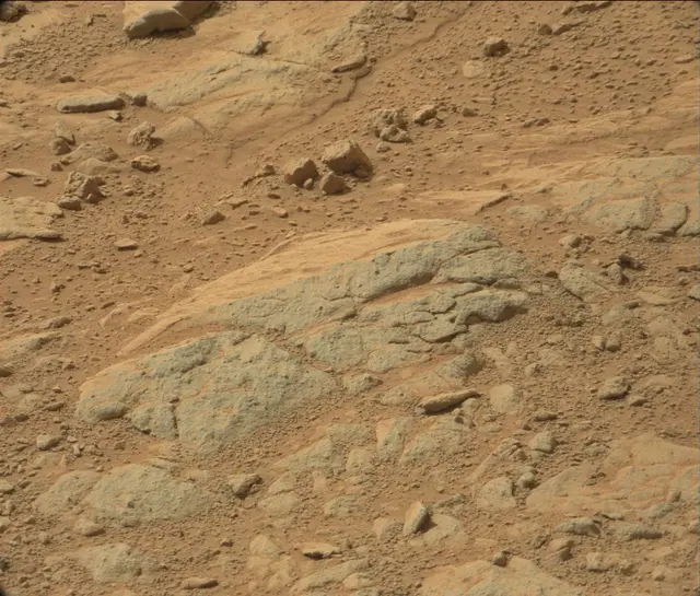 Sol 186: Mast Camera (Mastcam)