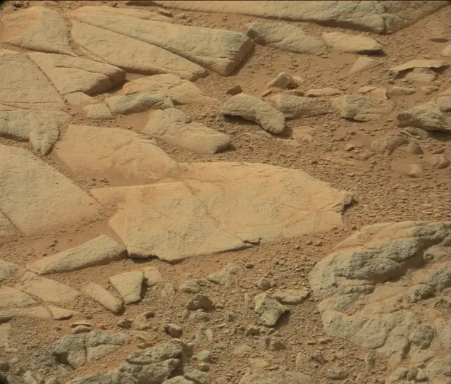 Sol 186: Mast Camera (Mastcam)