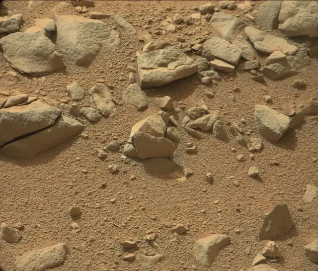Sol 186: Mast Camera (Mastcam)