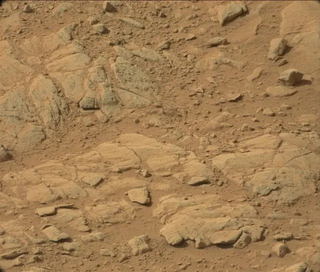 Sol 186: Mast Camera (Mastcam)
