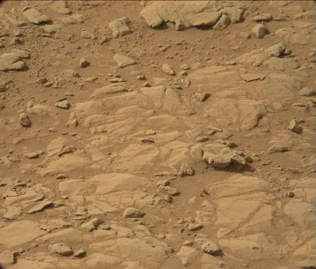Sol 186: Mast Camera (Mastcam)