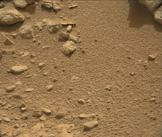Sol 186: Mast Camera (Mastcam)