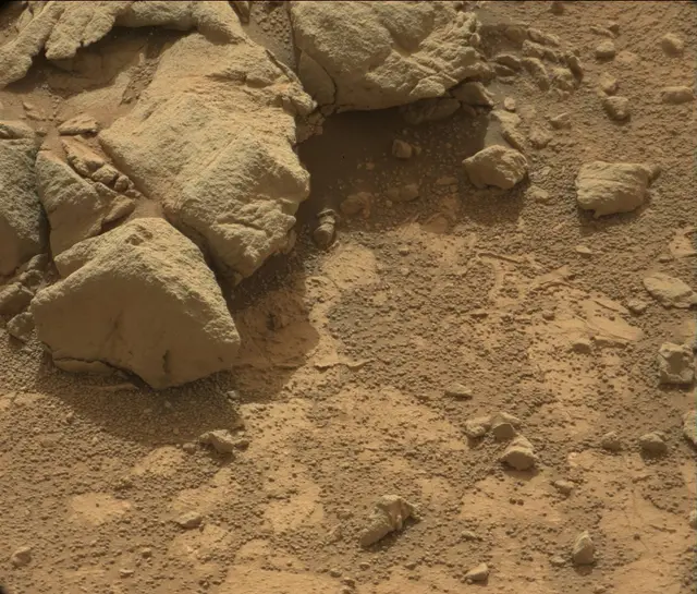 Sol 186: Mast Camera (Mastcam)