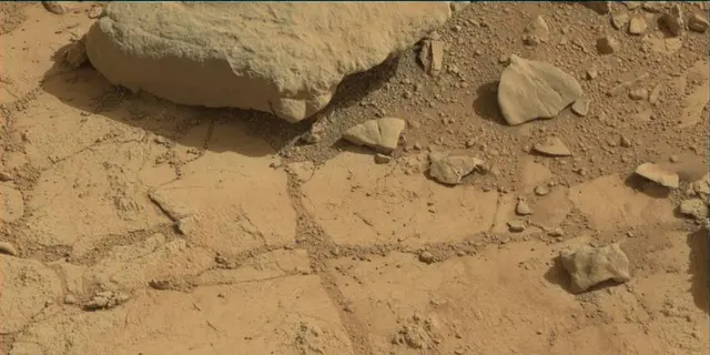 Sol 192: Mast Camera (Mastcam)