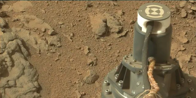 Sol 192: Mast Camera (Mastcam)