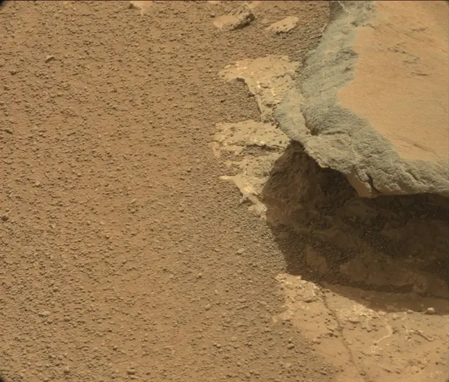 Sol 192: Mast Camera (Mastcam)