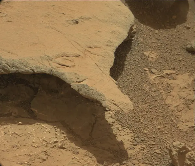 Sol 192: Mast Camera (Mastcam)